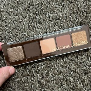 Natasha denona eyeshadow palette, alloy palette